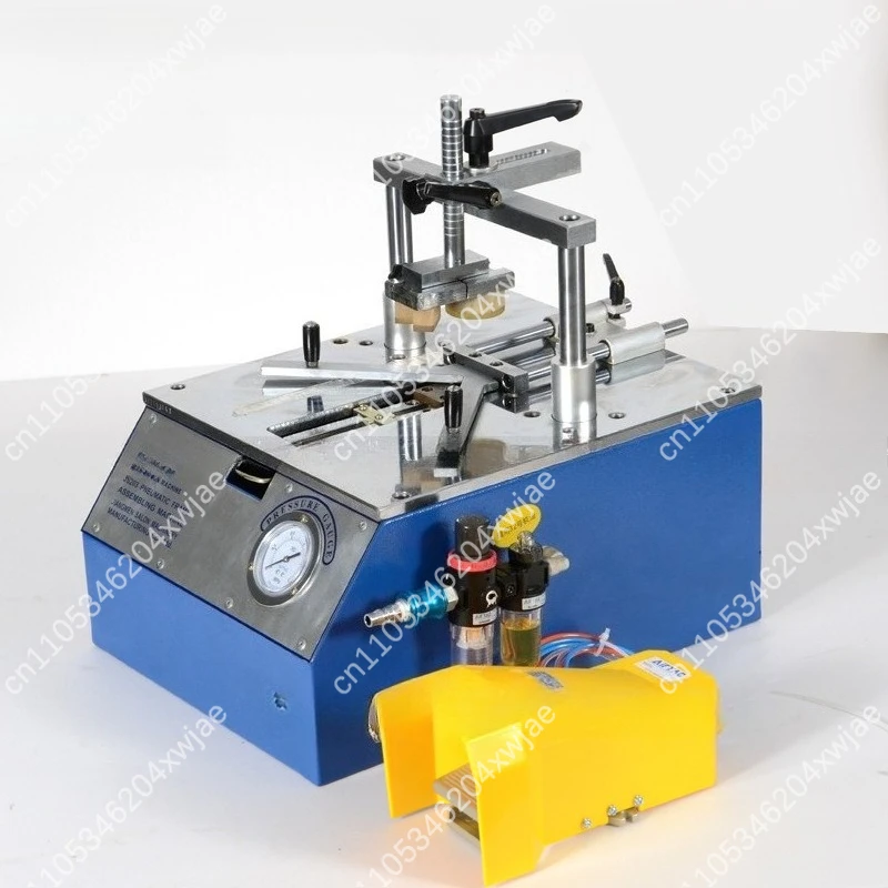 

Pneumatic Corner Nailer Machine for Picture Frame Making Cross Stitch Mounting Fast Assembly Equipment