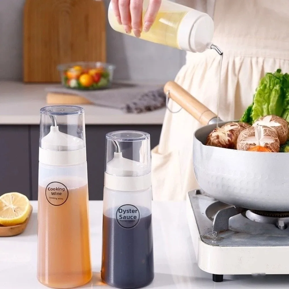 

Plastic Condiment Squeeze Bottle Food-Grade Reusable Oil Dispenser with Lid Leak-Proof Salad Sauce Bottle BBQ Cooking