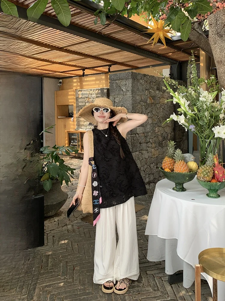 

Evnsle Summer Thin round Ne Lace Embroidery Svel Hanging Ne Vest Top Women's Loose Fit Hollow out Casual Wear