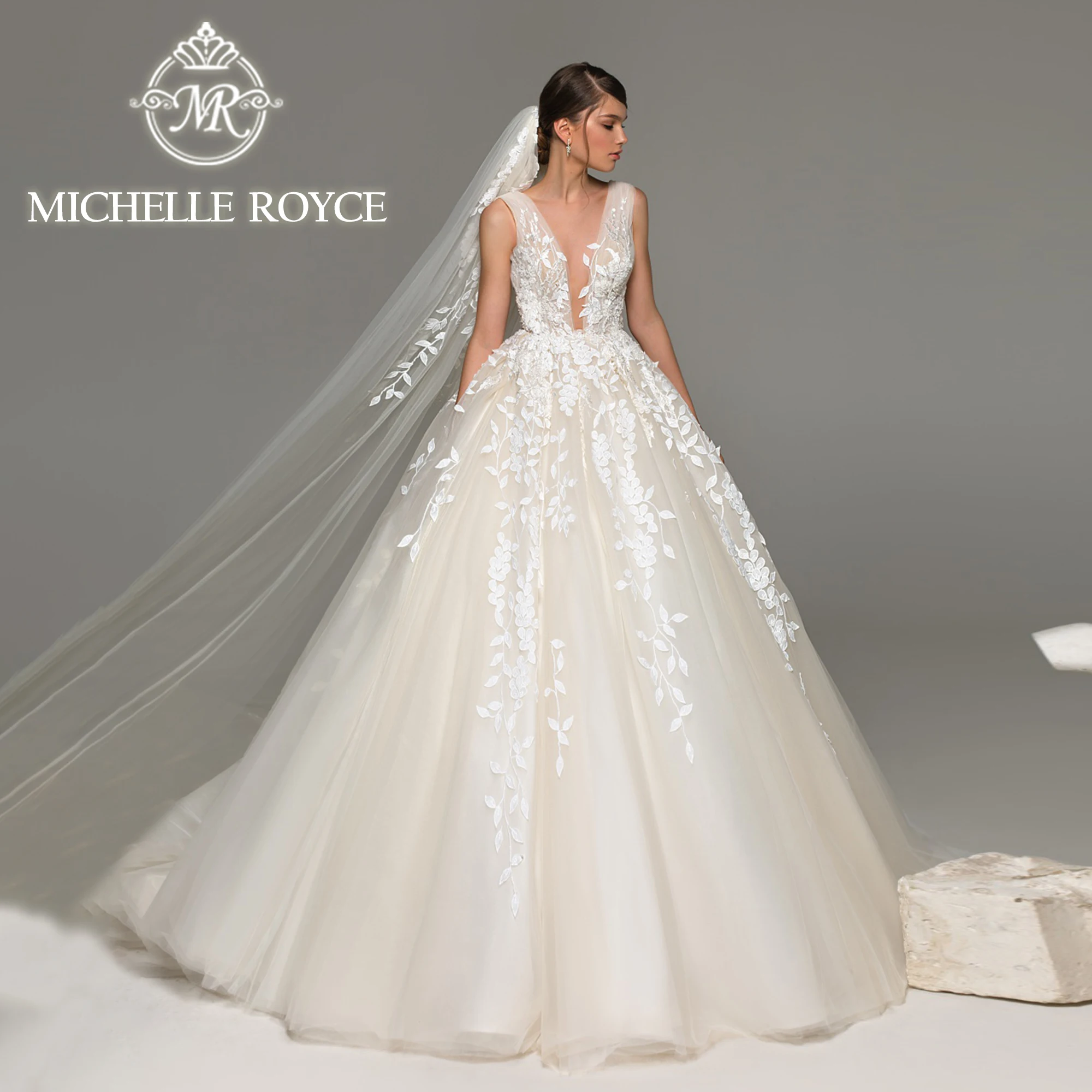 

Michelle Royce Deep V-neck Wedding Dresses For Women 2024 Appliques Backless Lace Sexy Wedding Gown For Bride Vestido De Noiva