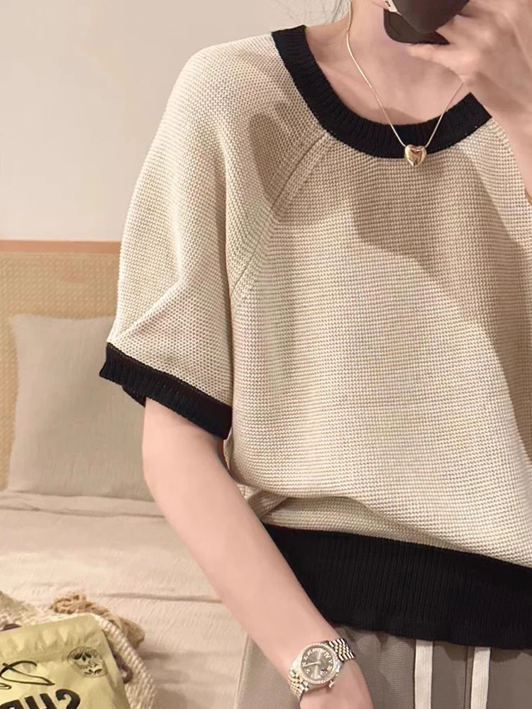 

Летний женский топ 2026 года с круглым вырезом и коротким рукавом, вязаный из ледяного шелка, свободного кроя, в корейском стиле, прямого силуэта, для повседневной носки