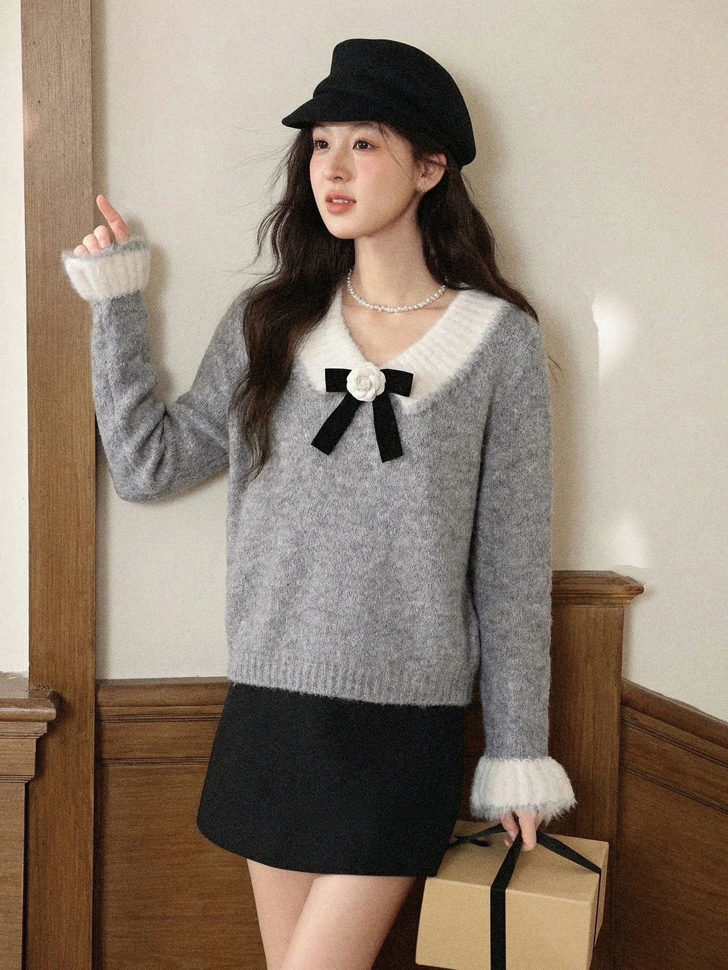 

Ladies Korean Sle Lazy Faion Knitted Sweater Set with Lotus Le Collar Hoodie Casual Loose Fit Long Sve Winter Clothes