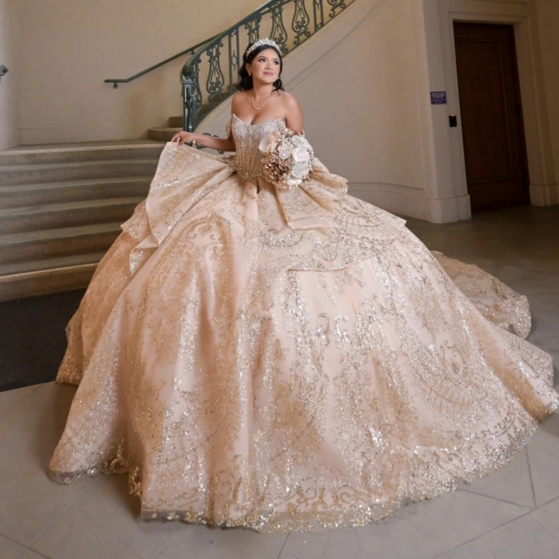 

Rose Gold Shiny Quinceanera Dresses Off The Shoulder Gold Applique Lace Beads Tull Corset Party Birthday Sweet 16 Dress Vestidos