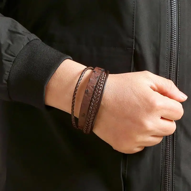 2023 New Men Leather Bracelets Braided Rope Bangle Multilayer Black Brown Color Vintage Punk Unisex Jewelry Wristband Gifts