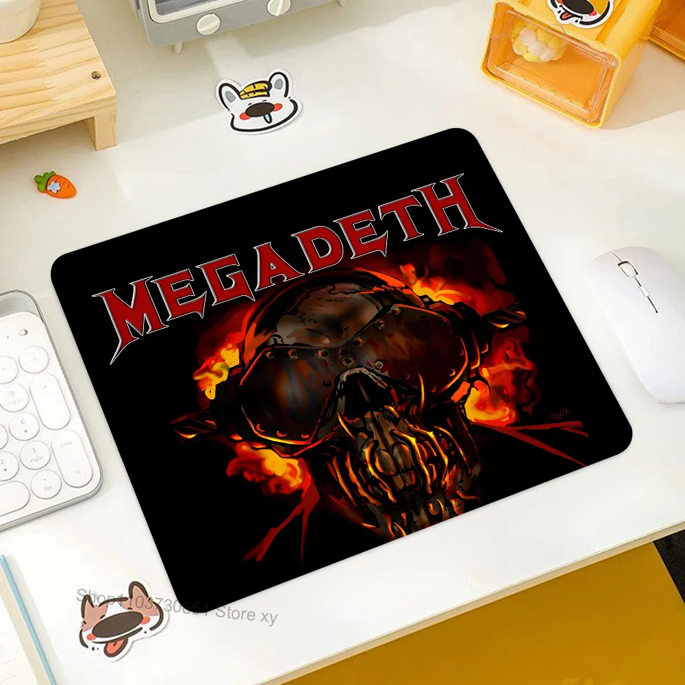 Rock Band Mousepad Small LockEdge Mouse Pad For Gamers Computer M-Megadeths Desk Pad Rectangular Anti-slip Rubber