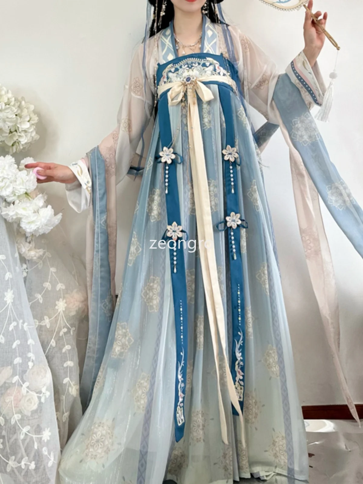 

New women's Hanfu one-piece chest-length Hanfu female Chinese style Han elements spring and summer Hanfu performance clothing
