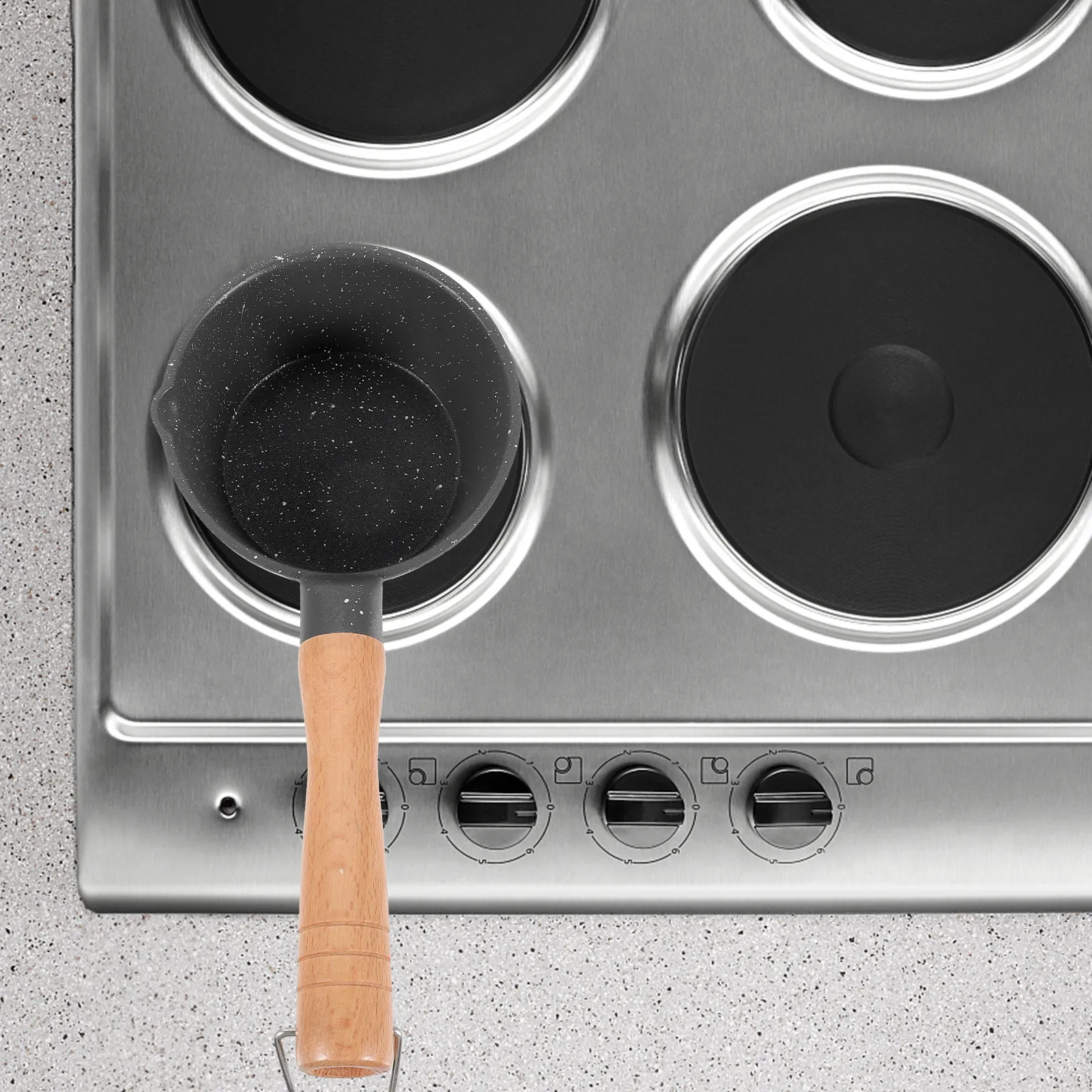 

Small Kitchen Gas Sauce Pan Oil Pot Handle Pour Spout Pan Milk Pot Cooking Portable Reliable Ergonomic Handle Kitchen Sauce Wok