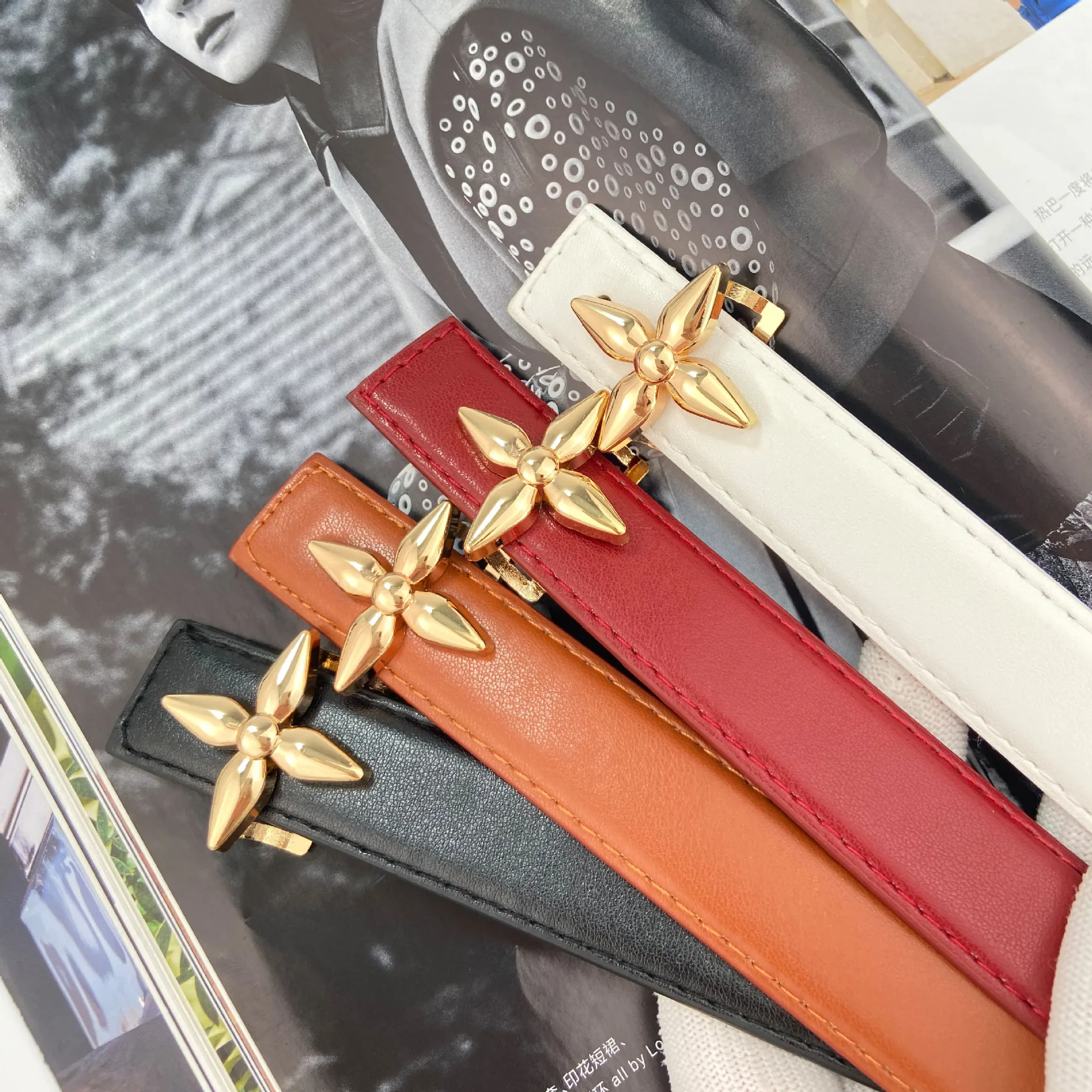 Smooth Buckle Leather Belt for Women Jeans Western Pants Decorative Waist Belt Fashionable Versatile Belt