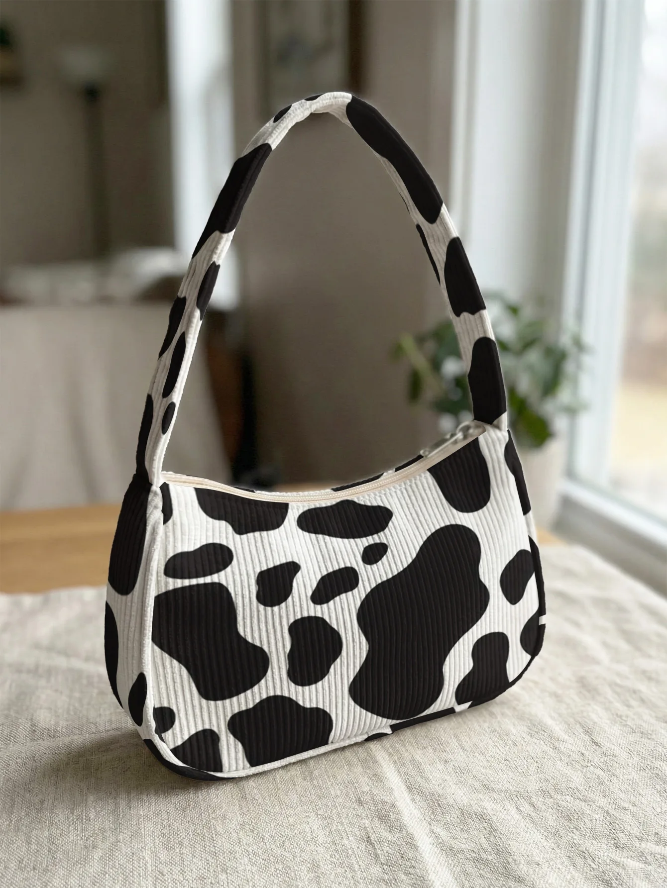 

Trendy Cow Print Shoulder Bag, Cute Black & White Corduroy Underarm Bag