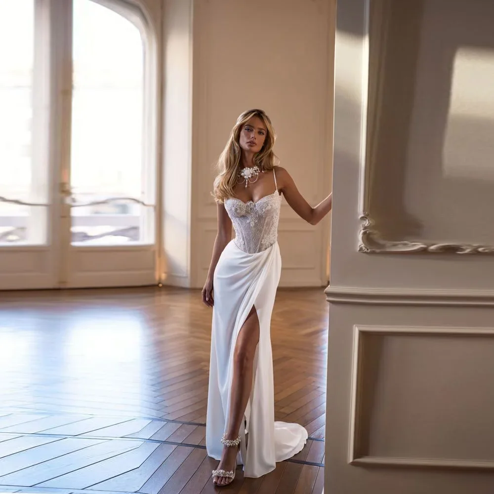 Vestidos De Novia De playa De encaje personalizados sin tirantes Línea A vestido De Novia De satén apliques vestido De Novia De princesa Vestidos De Novia