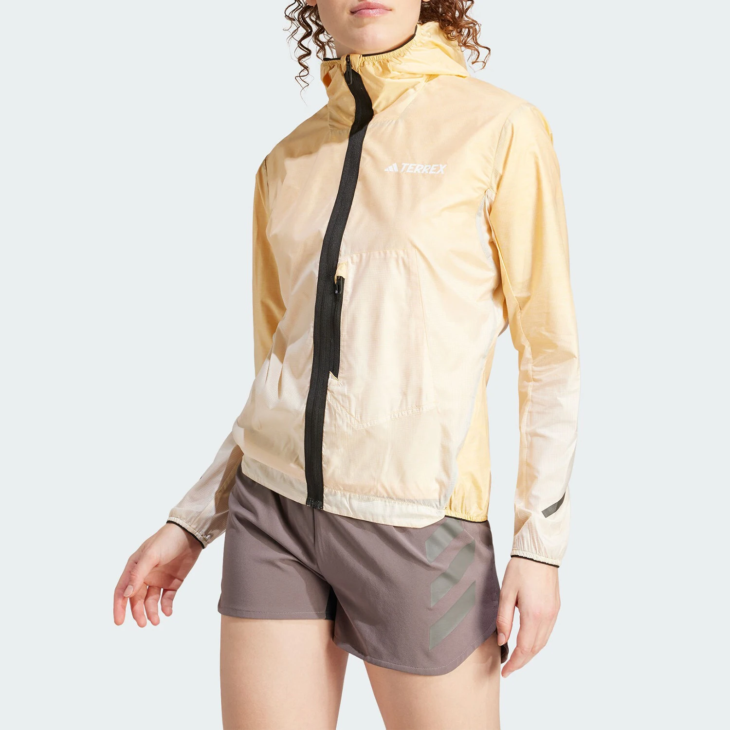 Chaqueta con capucha para mujer Adidas Originals Outdoor Trail Running IN2908