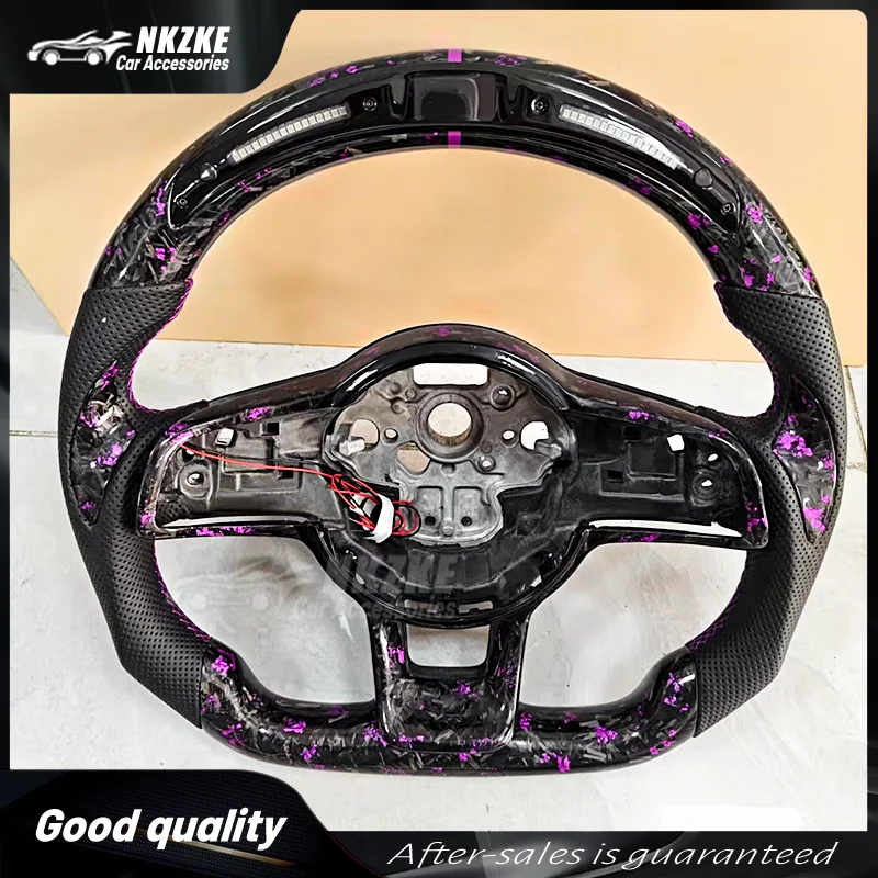 Volante de fibra de carbono forjado com LED roxo, recém-atualizado, com moldura de botões idêntica ao modelo WV Golf 77.5GTIGTDG.