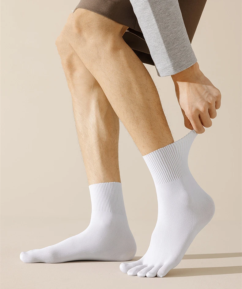 5 Paar Sommer-Männer-5-Finger-Socken, dünn, atmungsaktiv, Samt, elastisch, schweißabsorbierend, einfarbig, geteilte Zehensocken für Herren für EU38–45 – Detail 6
