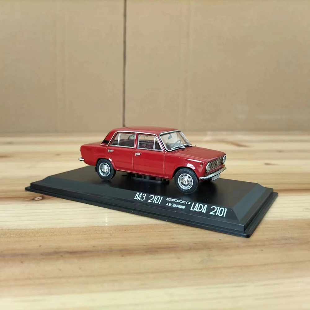 Flawed Die-cast 1:43 Scale Ba3 Lada 2101 Simulated Retro Alloy Car Model Fan Collection Display Home Decoration Metal Ornaments