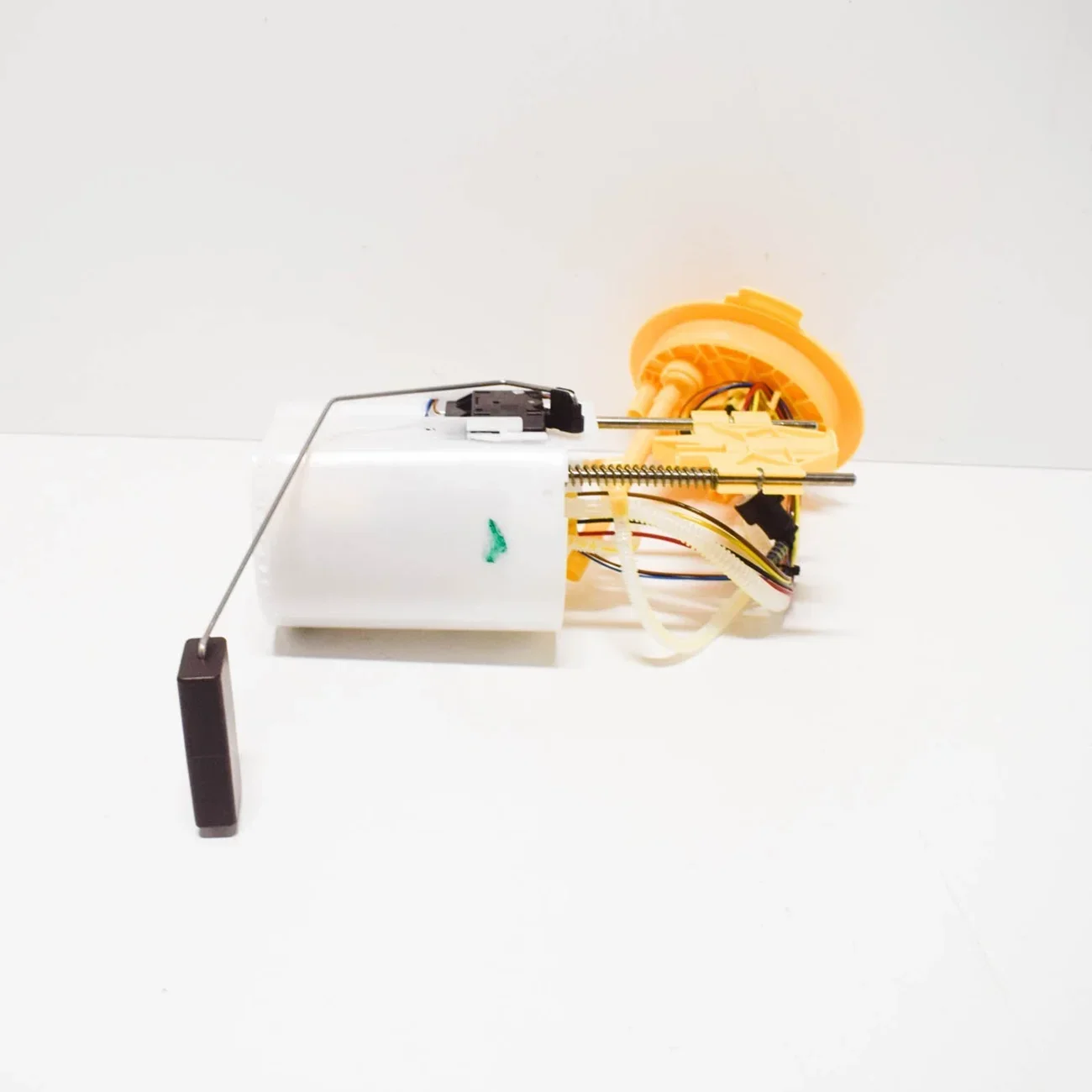 

Новый оригинальный OEM MK1 насос топливного бака в сборе 5N0 919 088 для Audi Q3 Quattro VW TIGUAN 2,0 TDI 5N0919088M