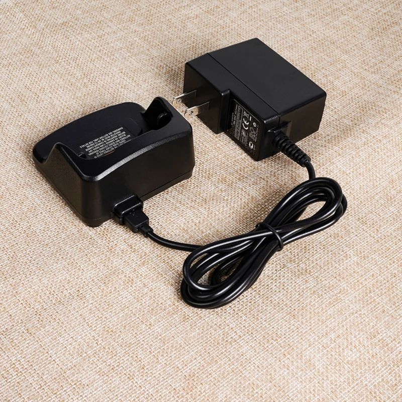 PMLN6383A PMLN6383 Walkie Talkie Cargador de escritorio para radios Motorola XT420 XT220 RU2020 RMU2043