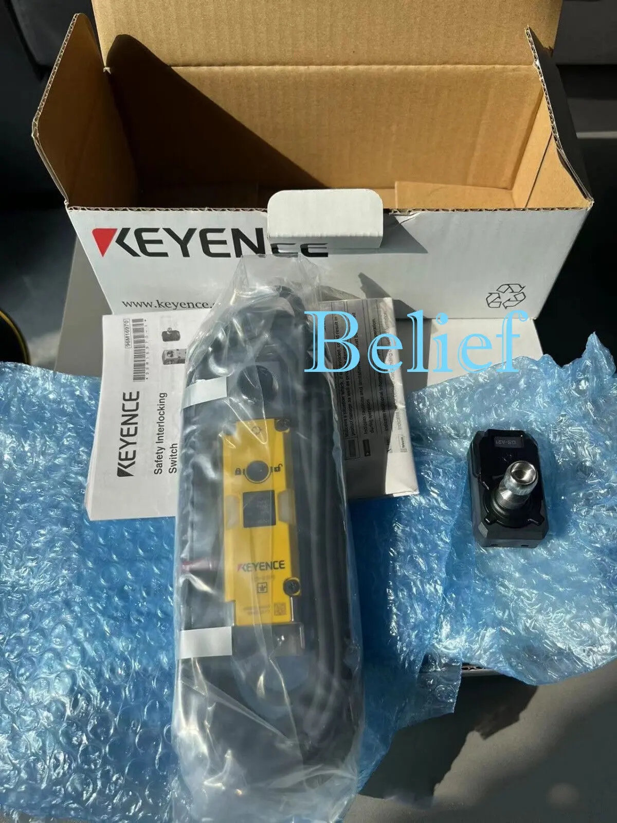 1pc Keyence GS-51P5 Brand new Safety Interlock Switch *H