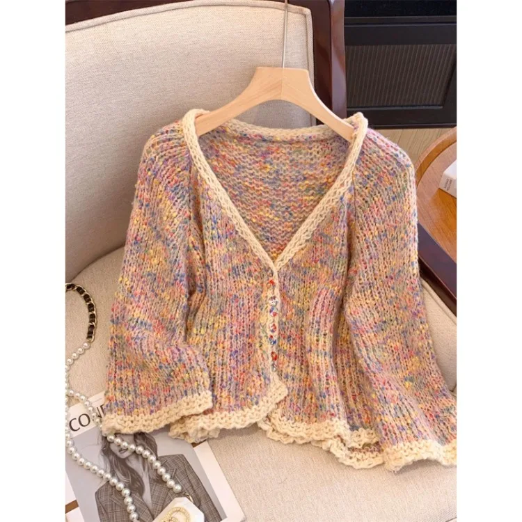 Korejepo French Retro Color V Neck Knitted Cardigan Women Autumn New Loose Chic Super Good Looking Age Reducing Short Top 2024