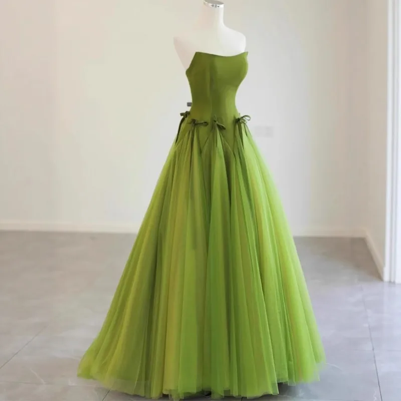 

2025 Новый зеленый и свежий сетчатый дизайн без бретелек, выступление на сцене хозяина, вечернее платье Grand Chorus, женская пышная юбка