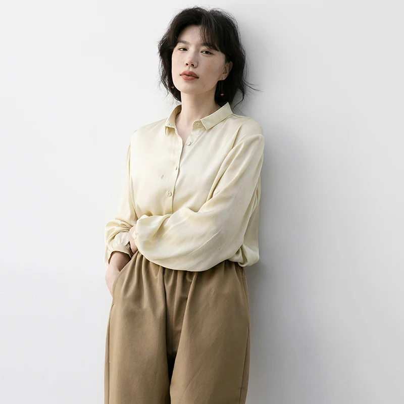 

Новая коллекция Le: 100% шелковые тонкие мокасины с одной пуговицей для многослойных образов, женские повседневные туфли для бизнеса...