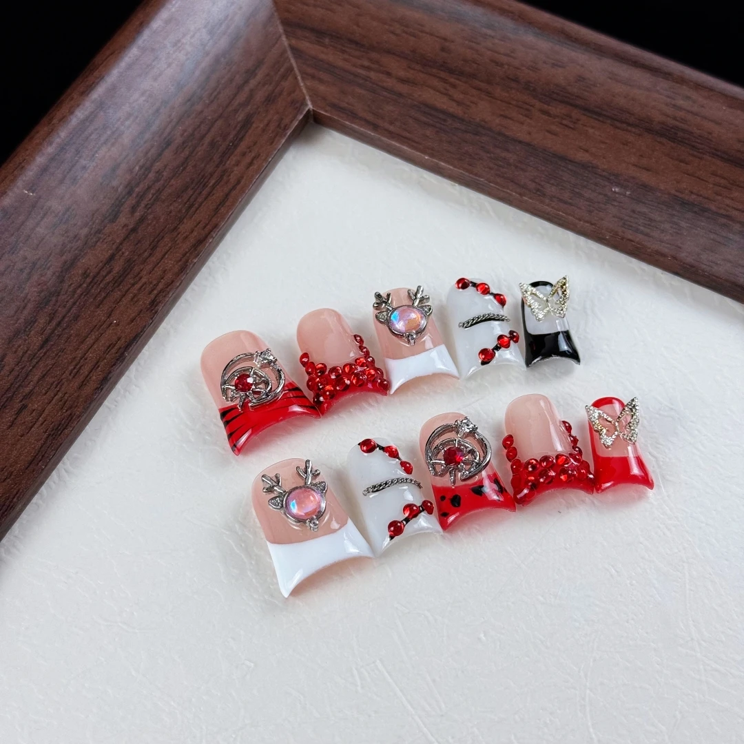 10 Stück hochwertige, schwere Gothic-Stil, handbemalte dreidimensionale Schmetterlinge, Hirsche, blinkende Multi-Diamanten, handgefertigte Kunstnägel