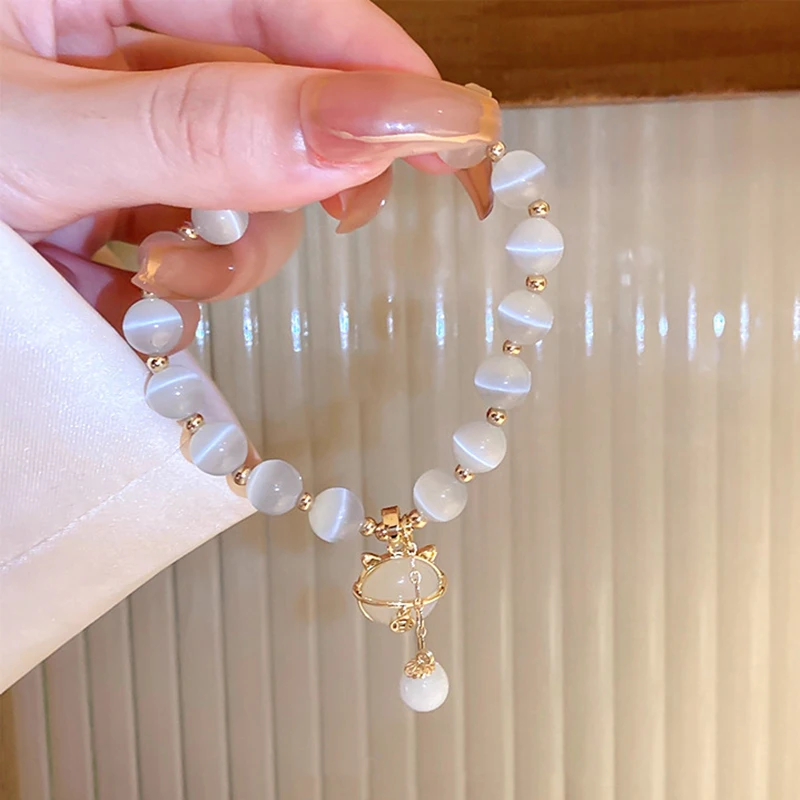 Exquisite Opal Beaded Bracelet For Women Elegant Lucky Cat Pendant Elastic Bracelets Fashion Light Luxury Jewelry Girls Gifts