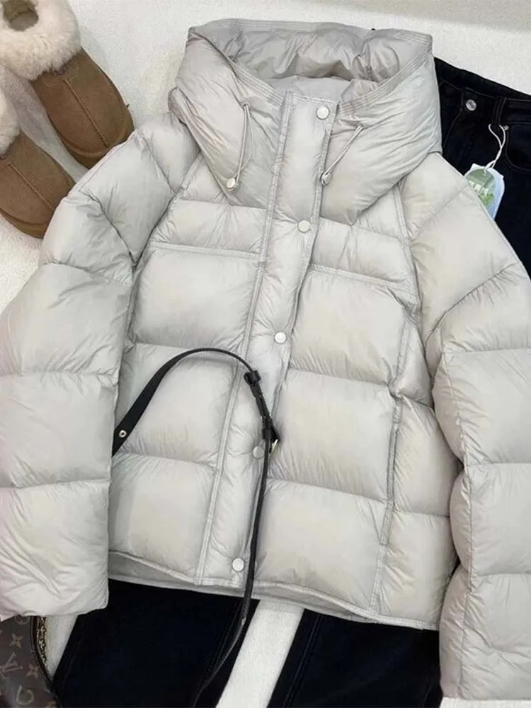 

Модная корейская утепленная хлопковая куртка с капюшоном для женщин: зимнее стильное пальто-пуховик премиум-класса с эффектом омоложения