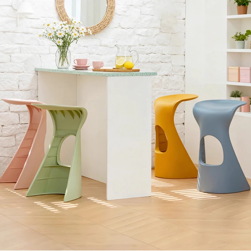 

Nordic Modern Bar Chairs Design Plastic Office Ergonomic Accent Bar Chairs Relaxing Camping Sillas Para Comedor Home Furniture