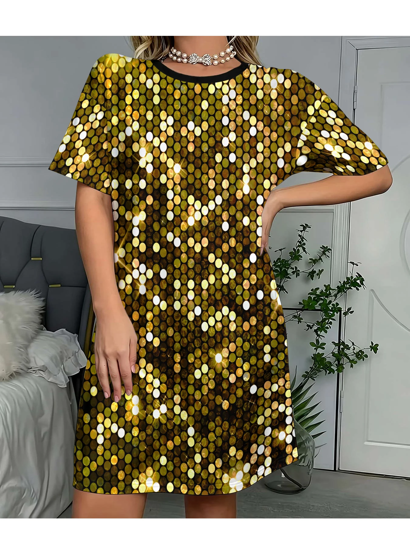 Women's Round Neck Short-Sleeved Dress, Black and Gold Imitation Sequin Circular Spots, All-Over Print, A-Line Casual Dress