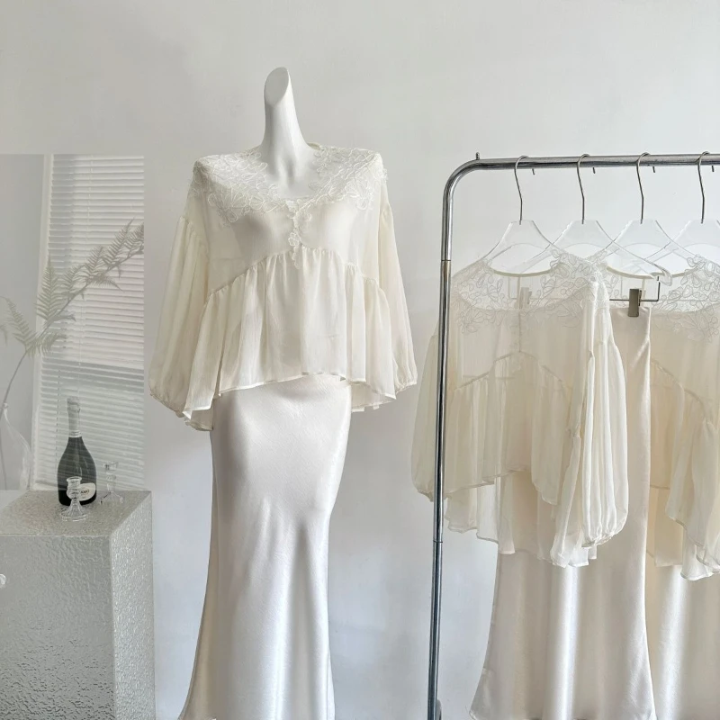 

New Chinese style three piece set women summer new V-neck irregular hem loose shirt satin fishtail long skirt elegant set