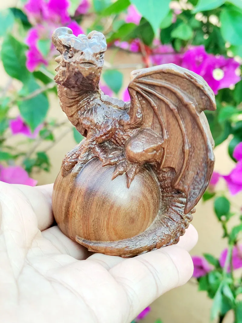 YZ100 - 8 X 6 X 4.3 CM Hand Carved Green Sandalwood Figurine - Dragon with Wing