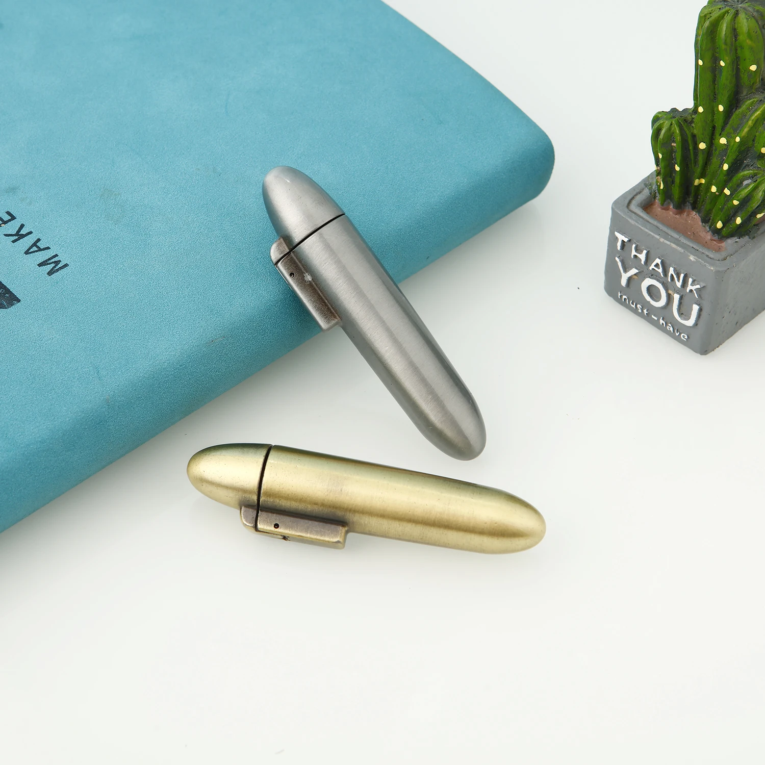 Metal Toothpicks Holder Zinc Alloy Capsule Bucket Box Hiking Portable Toothpick Needle Case Handmade Storage Box