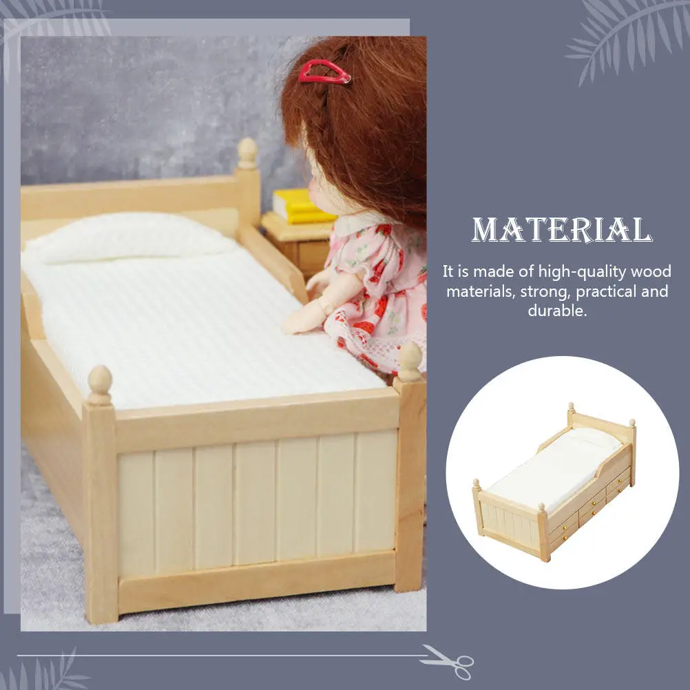 

Миниатюрная декоративная кровать из высококачественного дерева с реалистичным дизайном для планировки мини-дома, идеальный подарок для любителей DIY.