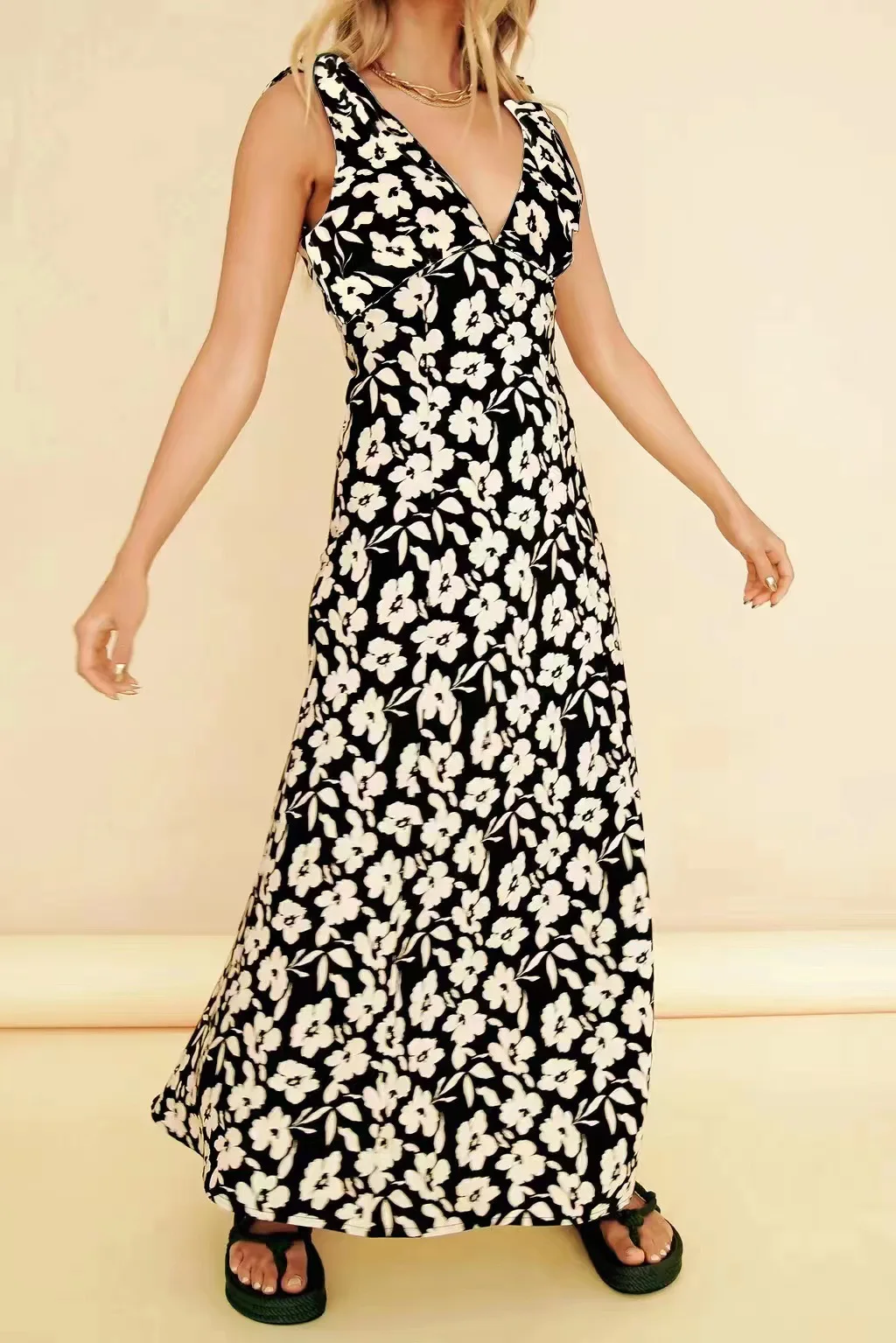 

Fashion Flowers Print Sleeveless Long Dresses Women Sexy V-neck Backless Bowknot Leace-up Slim Dress Female Summer New Vestidos