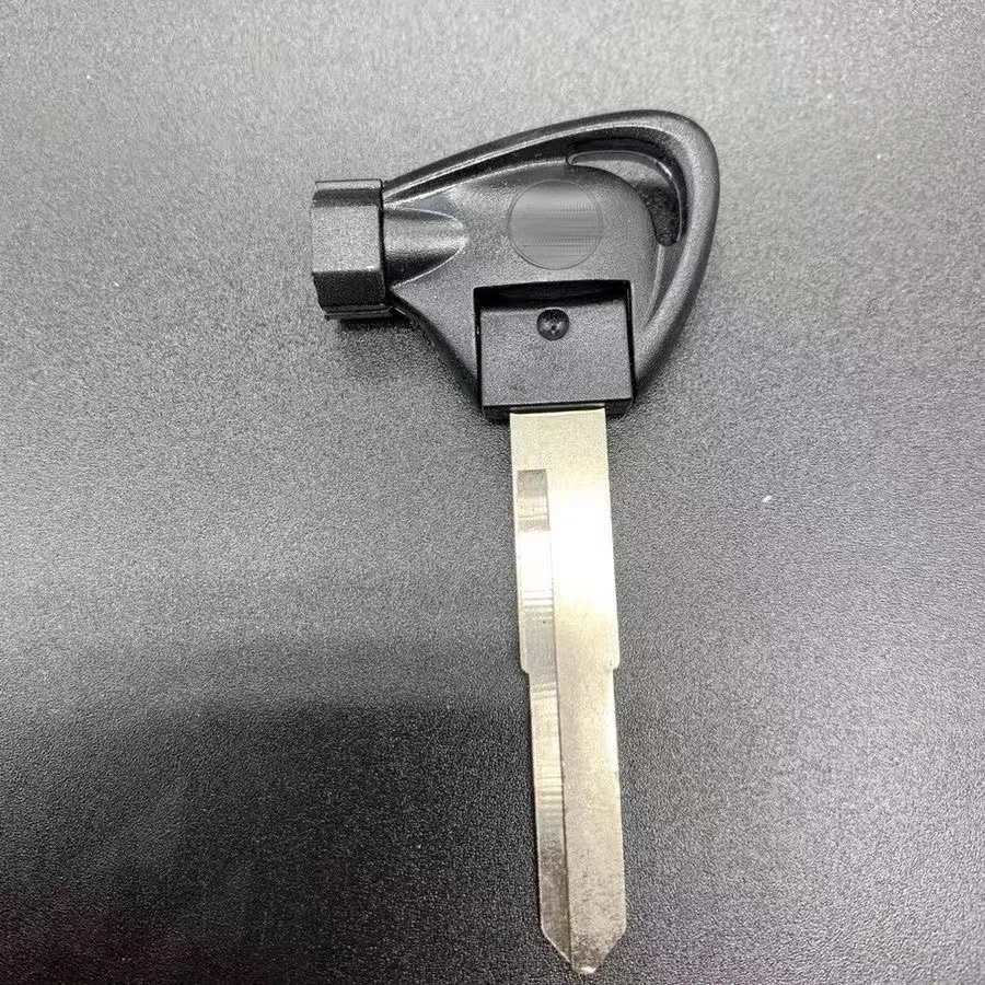 Gloednieuwe vervangende sleutel Ongesneden voor Yamaha Scooter Contactsleutel Leeg Links/Rechts Grove Blade Magneet Anti-diefstal Slot Sleutels