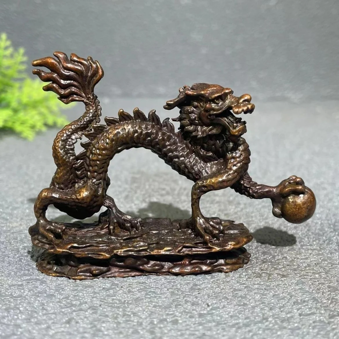 Solid Xianglong Playing Pearl Lucky Beast Writing Room Pen Holder, Bronze Ruler, Tea Ceremony Tea Pet