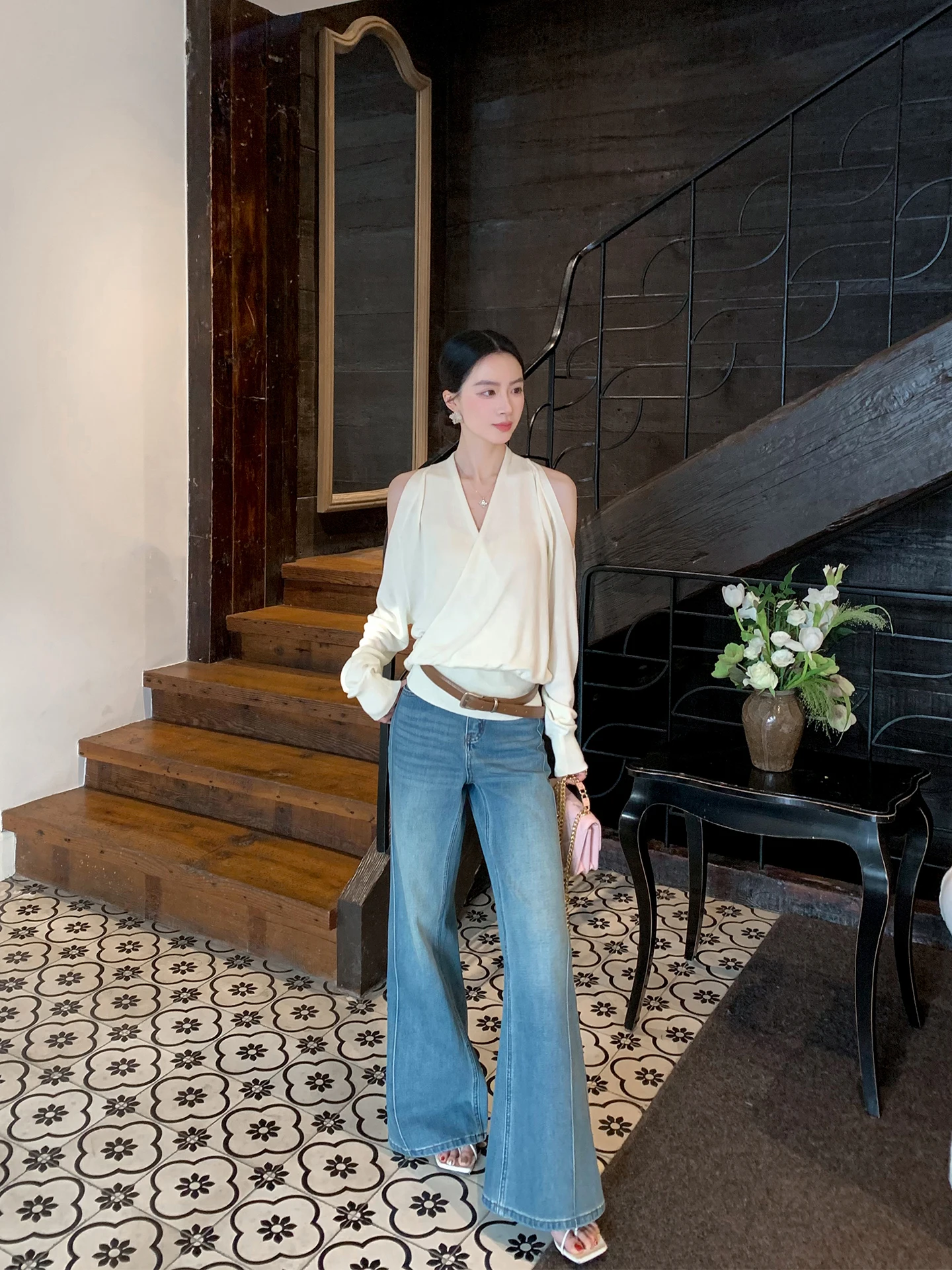 

Retro Blue Straight Leg Denim Jeans Women's Spring New Style Slimming Versatile Elegance Flared Pants Comfortable Breathable