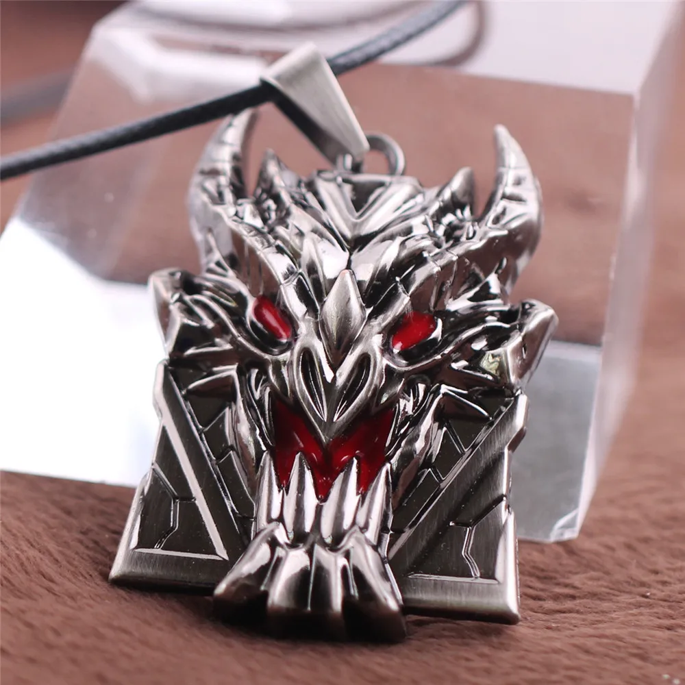 League of Legendes the Heart of the Freljord Braum Pendant Necklace for Men Women Vintage Metal Choker Necklace Fans Cos Jewelry