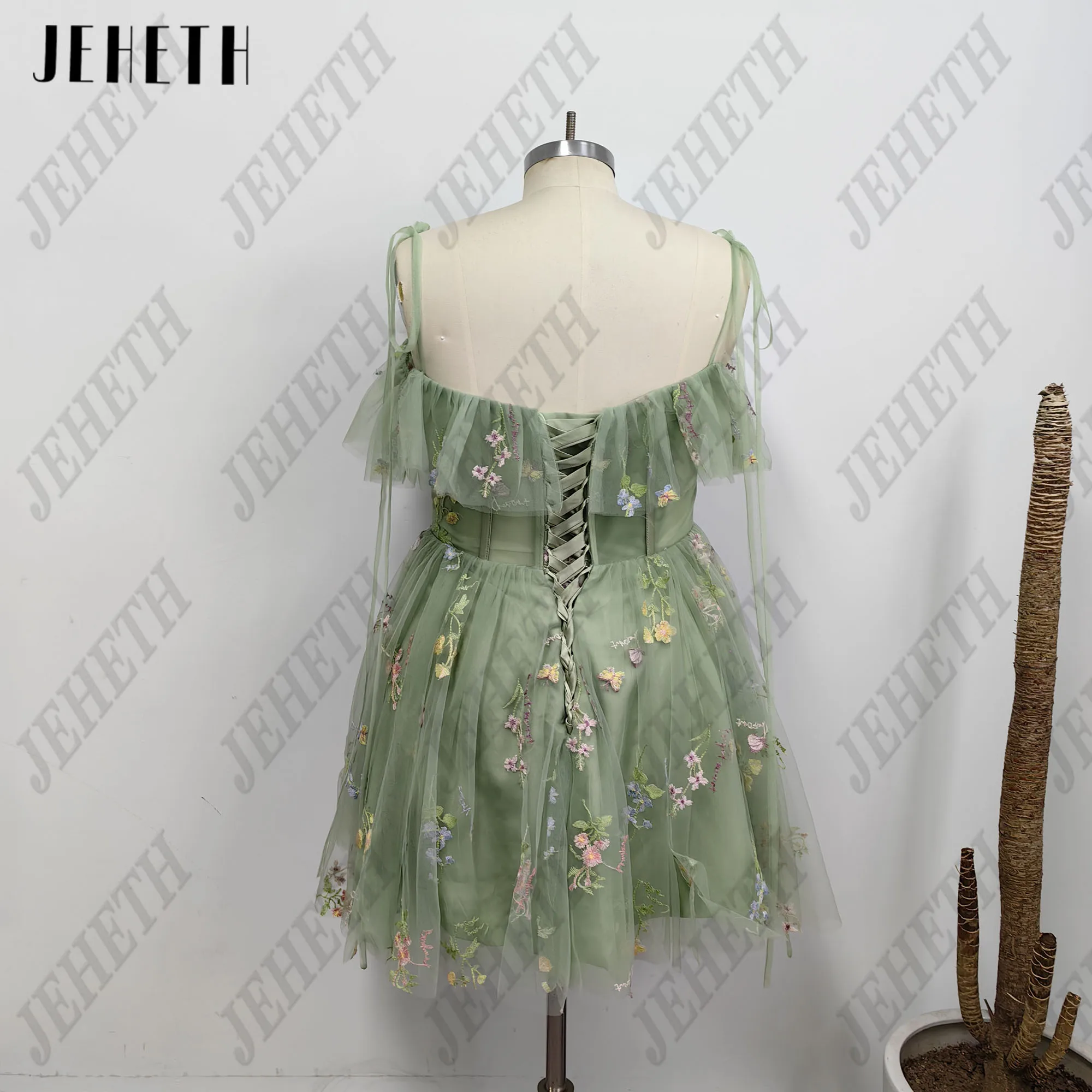 JEHETH Curto Prom Vestidos Verde Homecoming Festa Vintage Plissado Bordado Mini Vestido De Noite Fora Do Ombro Vestidos De Graduación Vestidos de Baile Curtos Verde Homecoming Vintage  Mini vestido de noite com bordado