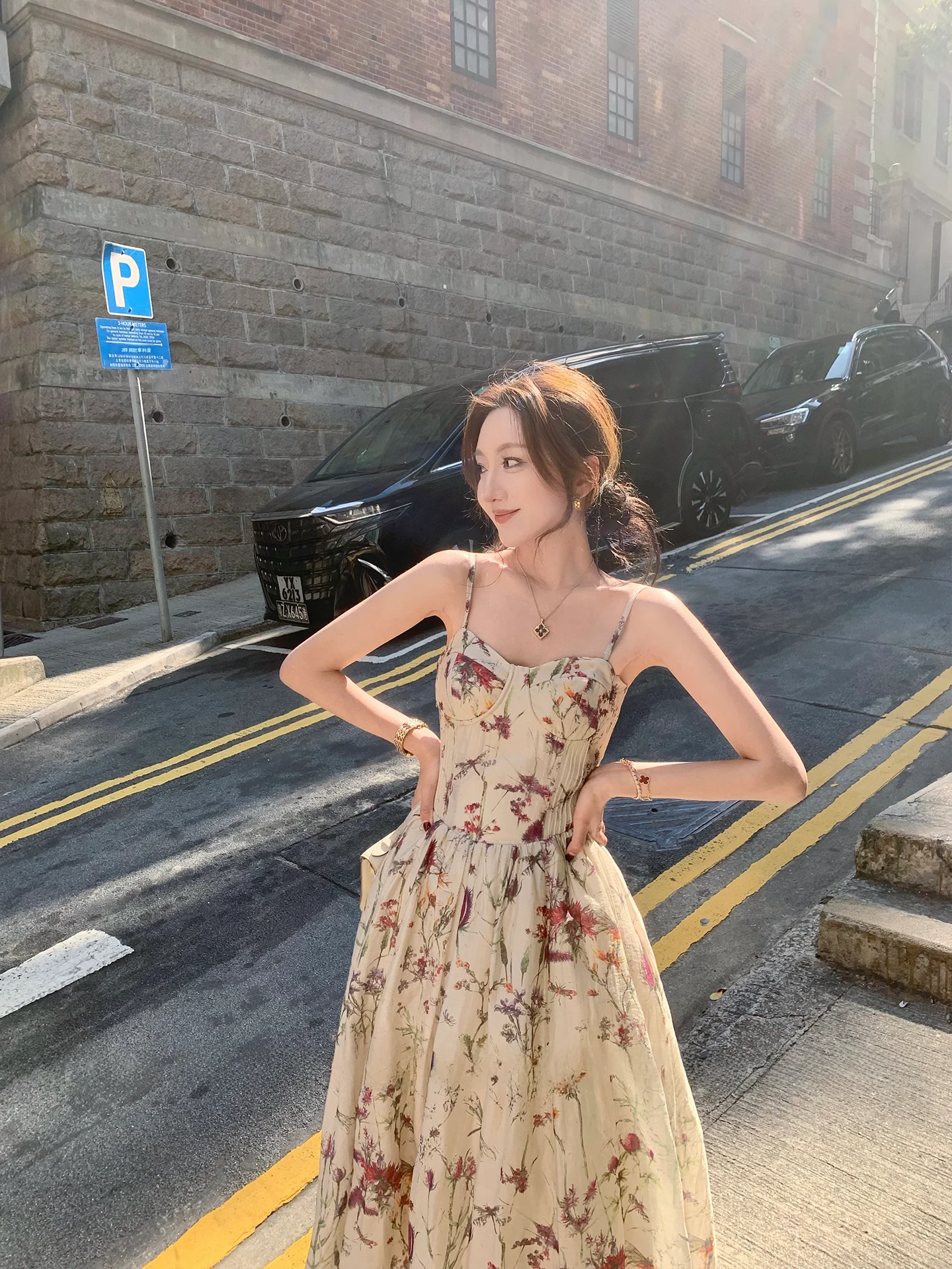 

Женское платье Tina Fairy с цветочным принтом и узором «рыбья кость», стандартный крой, короткое, без рукавов, стандартная длина, весна 2026