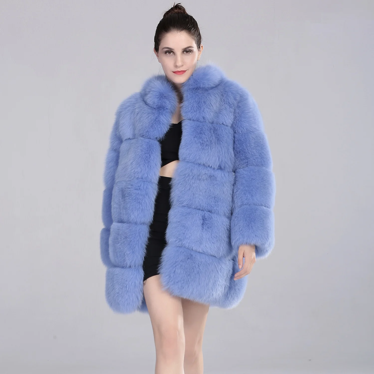 Luxury Women's Winter Fashion Warm Real Fox Fur Jacket One Piece Custom Crop Fur Coat