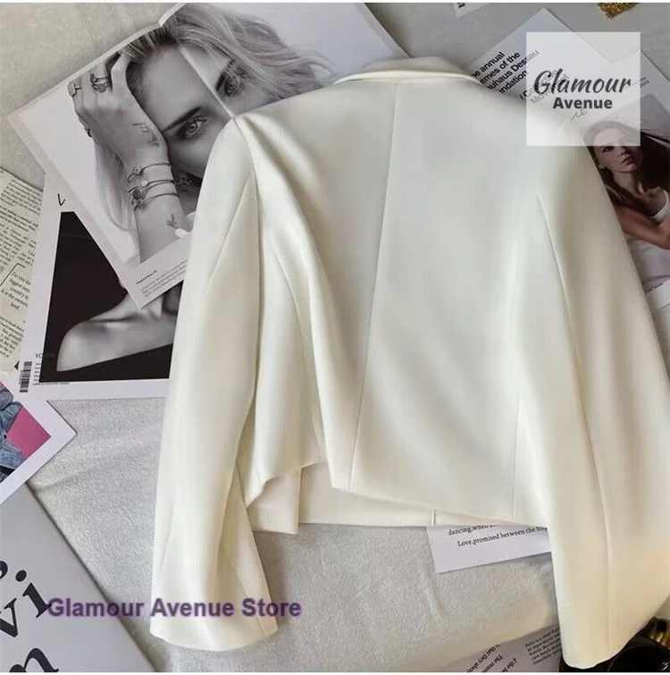 French style double-breasted white suit jacket female spring and autumn solid color short temperament long sleeve short suit.