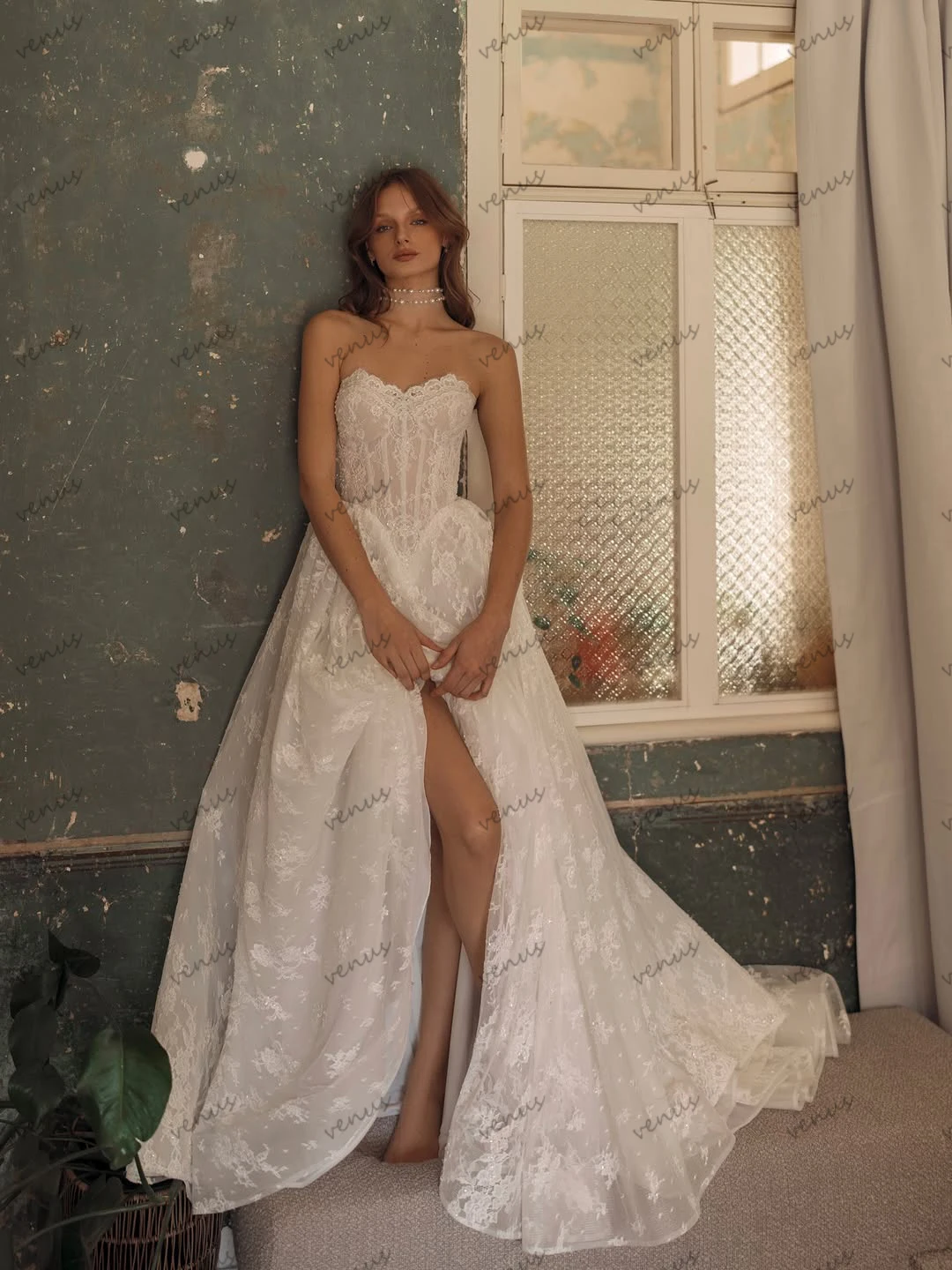 Vintage Wedding Dresses A Line Bridal Gowns Lace Tiered Robes Sexy Strapless High Slit Pretty Customized Vestidos De Novia 2026
