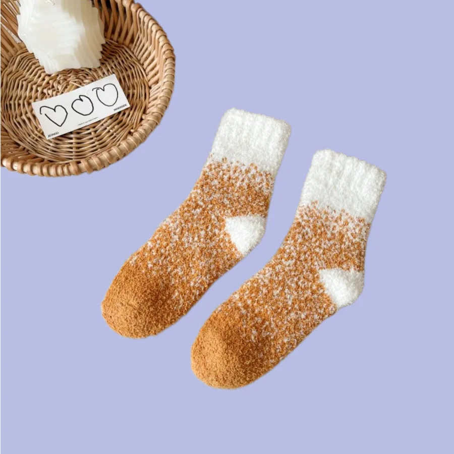 Calcetines de tubo medio para mujer, medias de vellón de Coral con borde medio, alta calidad, para dormir en casa, novedad de otoño, 3/6 pares