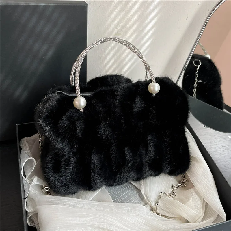 

Multi Color Fluffy Women's Crossbody Bags Daily Commuter Versatile Chain Handbags Fall Winter High-grade Sense Soft Shoulder Bag