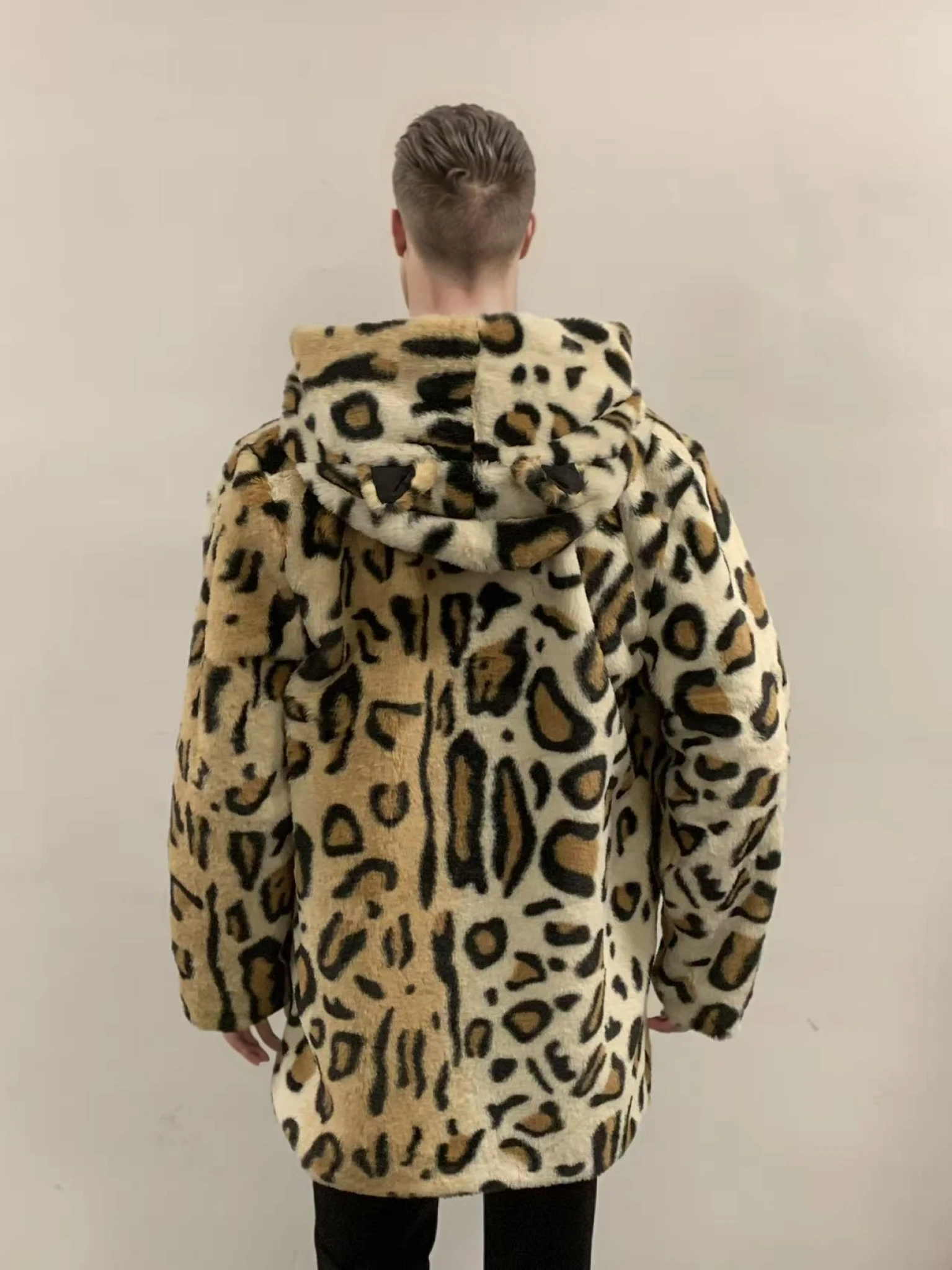 Hot Selling Men's Leopard Print Coat Winter Coat Fashion Men's Punk Jacket Street Wear Long Faux Fur Coat