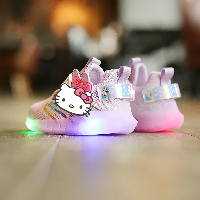 

Sanrio children's LED Sneakers cartoon hello kitty boys girls non-slip soft Light up casual shoes student sports running shoes