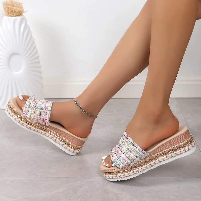 2024 Rimocy New Fashion Striped Platform Slippers Women Summer Canvas Wedge Sandals Woman Plus Size Non Slip Casual Slippers