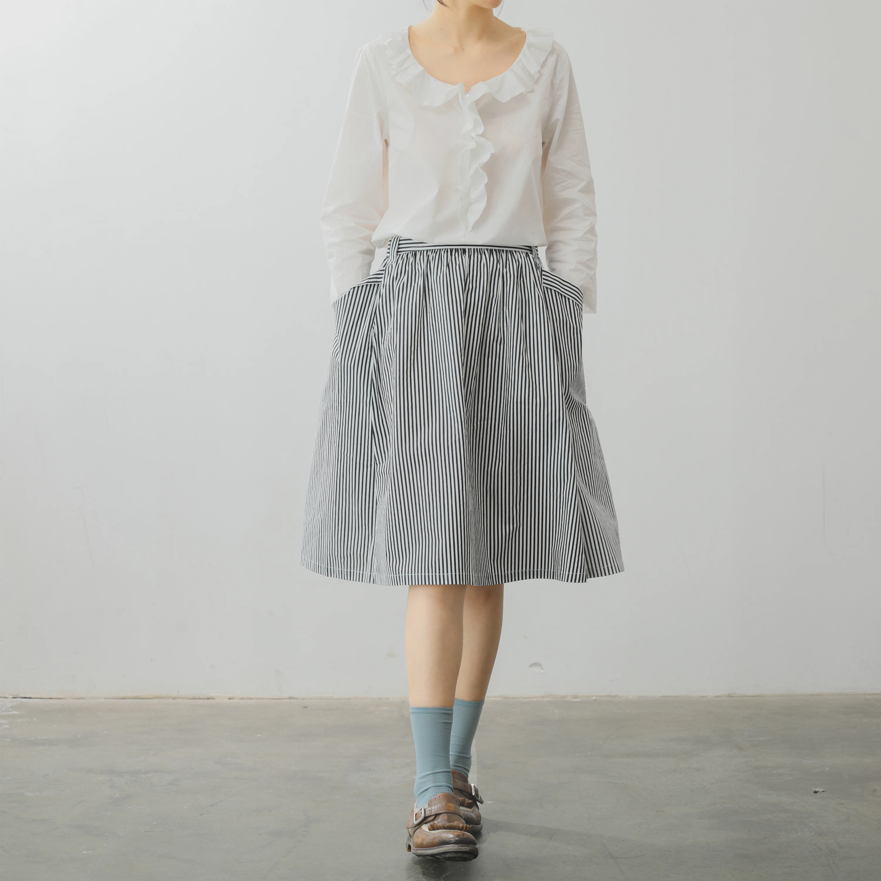 

Coudre French Sle Cotton Blend Romantic Ruffle Hem White irt for Girls Straight Cut Long Sve Pure Cotton Spring Season