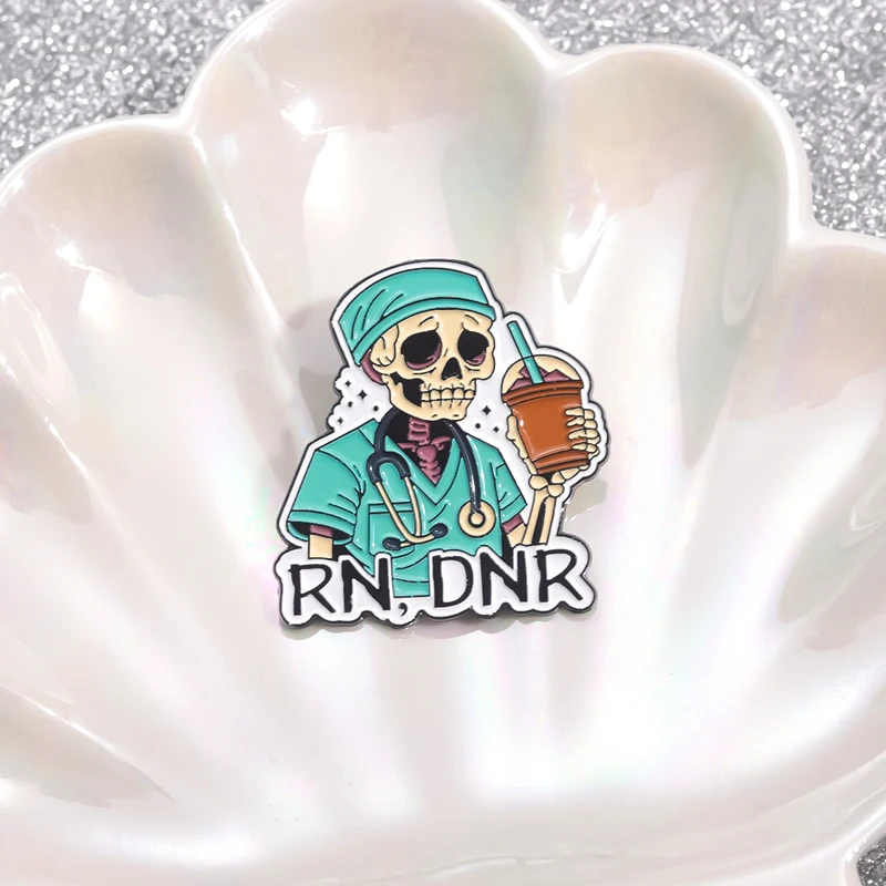 RN,DNR Medical Directive Enamel Pin Custom Skeleton Doctor Surgical Gown Stethoscope Brooch Lapel Badge Jewelry Gift for Friends